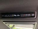 ハイブリッドＳ－Ｚ　両側電動スライドドア　両側電動スライドドア　純正エアロ　純正１０．５型ナビ　後席モニター　バックカメラ　衝突警報装置　レーダークルーズコントロール　禁煙車　パワーバックドア　ハーフレ（48枚目）