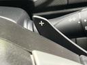 ベースグレード　衝突軽減装置　禁煙車　ＳＤナビ　バックカメラ　ＥＴＣ　Ｂｌｕｅｔｏｏｔｈ　フルセグ　ＨＩＤヘッド　スマートキー　シートヒーター　ステアリングスイッチ　オートライト　オートエアコン　パドルシフト（46枚目）