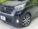 【ＬＥＤヘッドライト】悪天候や夜間走行時も良好な視界を確保し安心して運転できる高輝度ＬＥＤヘッドライトを装備！点灯速度が早く、消費電力も抑えられています。