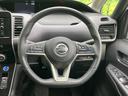 【ステアリングスイッチ】運転中、前方から目線をそらすことなく、オーディオ等の操作が可能な便利機能!安心&快適なドライブを演出してくれます♪