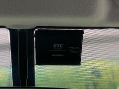 【ＥＴＣ】高速道路の料金所をストレスなく通過！話題のスポットやサービスエリアに多い「スマートIntercooler」利用時は必須のアイテムです。当店でセットアップを実施、ご納車当日からすぐにご利用いただけます！ 6