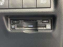 【ＥＴＣ】高速道路の料金所をストレスなく通過！話題のスポットやサービスエリアに多い「スマートIntercooler」利用時は必須のアイテムです。当店でセットアップを実施、ご納車当日からすぐにご利用いただけます！ 6