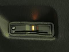 【ＥＴＣ】高速道路の料金所をストレスなく通過！話題のスポットやサービスエリアに多い「スマートIntercooler」利用時は必須のアイテムです。当店でセットアップを実施、ご納車当日からすぐにご利用いただけます！ 6