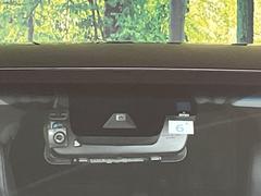 ڥȥ西եƥ󥹡μξǧͤʻϷȥ֥졼ǾͲﳲڸ򥢥ȡ˥ɥ饤֤򤪳ڤߤޤ 6