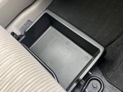 ڥȥܥåۥȤβ̤μǼڡäƤꡢ֥åʤɡ鸫줿ʤΤ򤹤äǼǤ 7