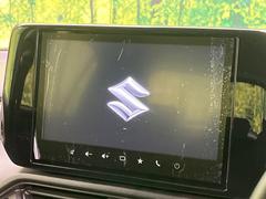 【ディスプレイオーディオ】お手持ちのスマートフォンとの連携で、ナビや音楽再生など各種アプリを使用可能。スマホに近い感覚でお使いいただけます♪ 3