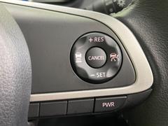 �ڥ졼�������롼������ȥ�����۹�®ƻϩ�Ǥ�Ĺ��Υ���Ԥ��ڤˡ�����ư��®�٤��ݤĥ��롼������ȥ����뤬�����ͷڸ������ƥ��Ϣ�Ȥ��������μ�ξ���Τ��Ƽִ֤��ݤĤ褦��®��Ĵ�ᤷ�Ƥ���ޤ����� 7