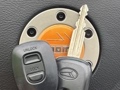 �ڥ����쥹�۾���Υ�줿��꤫��Ǥ�ܥ����Ĥǥɥ��γ������ܾ����Ǥ���ΤǤȤäƤ��������ɥ��θ������˽���Ĥ��뤳�Ȥ⤢��ޤ���� 6