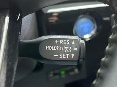 �ڥ졼�������롼������ȥ�����۹�®ƻϩ�Ǥ�Ĺ��Υ���Ԥ��ڤˡ�����ư��®�٤��ݤĥ��롼������ȥ����뤬�����ͷڸ������ƥ��Ϣ�Ȥ��������μ�ξ���Τ��Ƽִ֤��ݤĤ褦��®��Ĵ�ᤷ�Ƥ���ޤ����� 6