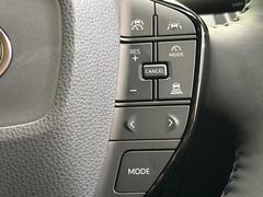 �ڥ졼�������롼������ȥ�����۹�®ƻϩ�Ǥ�Ĺ��Υ���Ԥ��ڤˡ�����ư��®�٤��ݤĥ��롼������ȥ����뤬�����ͷڸ������ƥ��Ϣ�Ȥ��������μ�ξ���Τ��Ƽִ֤��ݤĤ褦��®��Ĵ�ᤷ�Ƥ���ޤ����� 6