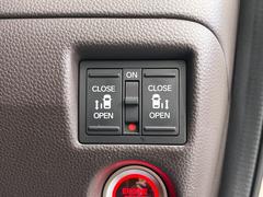 ��ξ¦�ѥ���饤�ɥɥ��ۥ��ޡ��ȥ����䱿ž�ʤΥ����å��Ǹ���ξ¦���饤�ɥɥ��γ��Ĥ���ǽ����ư�������Ϥ�����ƥɥ��򳫤���ɬ�פ�̵���������ʤ����ͤǤ��ñ�˳����Ĥ�Ǥ���Ŭ�Ǥ��� 3