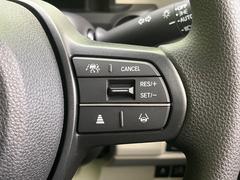 �ڥ����ץƥ��֥��롼������ȥ�����۹�®ƻϩ�Ǥ�Ĺ��Υ���Ԥ��ڤˡ�����ư��®�٤��ݤĥ��롼������ȥ����뤬�����ͷڸ������ƥ��Ϣ�Ȥ��������μ�ξ���Τ��Ƽִ֤��ݤĤ褦��®��Ĵ�ᤷ�Ƥ���ޤ����� 7