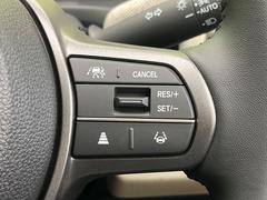 �ڥ����ץƥ��֥��롼������ȥ�����۹�®ƻϩ�Ǥ�Ĺ��Υ���Ԥ��ڤˡ�����ư��®�٤��ݤĥ��롼������ȥ����뤬�����ͷڸ������ƥ��Ϣ�Ȥ��������μ�ξ���Τ��Ƽִ֤��ݤĤ褦��®��Ĵ�ᤷ�Ƥ���ޤ����� 7