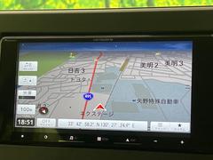 �ڥʥӥ�����������Ū�ϤޤǤ��ä�����⤷�Ƥ����Ȥ��䤹���ʥӡ��£�������������³����Ф������Υ��ޥۤ�ͣУ��ץ쥤�䡼�β��ڤ������ǽ�������α�ž������˳ڤ����ʤ�ޤ����� 4