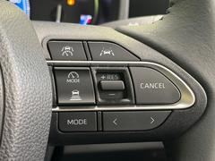 �ڥ졼�������롼������ȥ�����۹�®ƻϩ�Ǥ�Ĺ��Υ���Ԥ��ڤˡ�����ư��®�٤��ݤĥ��롼������ȥ����뤬�����ͷڸ������ƥ��Ϣ�Ȥ��������μ�ξ���Τ��Ƽִ֤��ݤĤ褦��®��Ĵ�ᤷ�Ƥ���ޤ����� 7