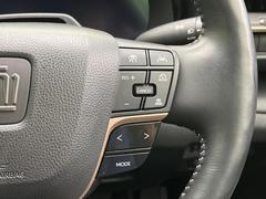 �ڥ졼�������롼������ȥ�����۹�®ƻϩ�Ǥ�Ĺ��Υ���Ԥ��ڤˡ�����ư��®�٤��ݤĥ��롼������ȥ����뤬�����ͷڸ������ƥ��Ϣ�Ȥ��������μ�ξ���Τ��Ƽִ֤��ݤĤ褦��®��Ĵ�ᤷ�Ƥ���ޤ����� 7