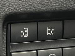 �ڥϥ󥺥ե꡼��ǽ�դ�ξ¦�ѥ���饤�ɥɥ��ۥ��饤�ɥɥ��β���­�������Ƥ��������ȡ���ưŪ�˥��饤�ɥɥ������Ĥ��ޤ�����ʪ��ξ�꤬�դ����ä����֤Ǥ⡢�ɥ��γ��Ĥ��Ǥ��ƤȤäƤ������� 3