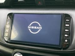 �ڽ��������ʥӡۿ͵��ν����ʥӤ������������ǥ�����ǽ�⽼�¤��Ƥ��ꡢ�£�������������³����Ф������Υ��ޥۤ�ͣУ��ץ쥤�䡼�β��ڤ������ǽ�������α�ž������˳ڤ����ʤ�ޤ����� 3