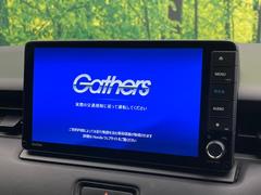 �ڽ�����������ʥӡۿ͵��ν����ʥӤ������������ǥ�����ǽ�⽼�¤��Ƥ��ꡢ�£�������������³����Ф������Υ��ޥۤ�ͣУ��ץ쥤�䡼�β��ڤ������ǽ�������α�ž������˳ڤ����ʤ�ޤ����� 3