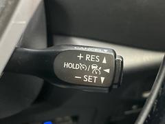 �ڥ졼�������롼������ȥ�����۹�®ƻϩ�Ǥ�Ĺ��Υ���Ԥ��ڤˡ�����ư��®�٤��ݤĥ��롼������ȥ����뤬�����ͷڸ������ƥ��Ϣ�Ȥ��������μ�ξ���Τ��Ƽִ֤��ݤĤ褦��®��Ĵ�ᤷ�Ƥ���ޤ����� 6