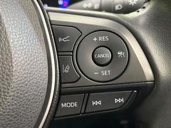 �ڥ졼�������롼������ȥ�����۹�®ƻϩ�Ǥ�Ĺ��Υ���Ԥ��ڤˡ�����ư��®�٤��ݤĥ��롼������ȥ����뤬�����ͷڸ������ƥ��Ϣ�Ȥ��������μ�ξ���Τ��Ƽִ֤��ݤĤ褦��®��Ĵ�ᤷ�Ƥ���ޤ����� 7