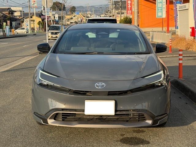 プリウス G 9インチディスプレイオーディオ フルセグTV バックカメラ ETC2.0 シートヒーター 純正19インチアルミホイール BSM PCS PDA RCTA RCD PKSB RSA クリアランスソナー(3枚目)