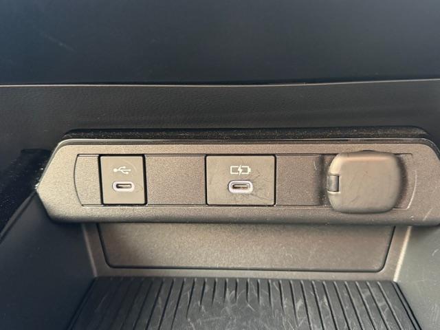 プリウス G 9インチディスプレイオーディオ フルセグTV バックカメラ ETC2.0 シートヒーター 純正19インチアルミホイール BSM PCS PDA RCTA RCD PKSB RSA クリアランスソナー(18枚目)