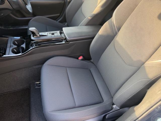 プリウス G 9インチディスプレイオーディオ フルセグTV バックカメラ ETC2.0 シートヒーター 純正19インチアルミホイール BSM PCS PDA RCTA RCD PKSB RSA クリアランスソナー(21枚目)