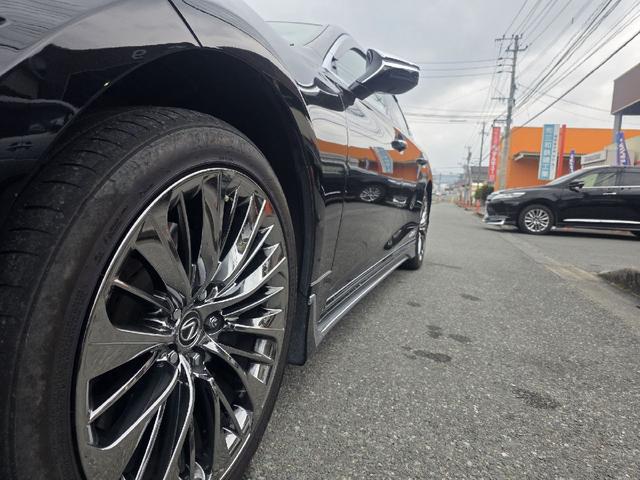 LS LS500h エグゼクティブ モデリスタエアロF.S.R トランクスポイラー サンルーフ マークレビンソン リアエンターテイメント パワートランク デジタルインナーミラー ETC2.0 HUD フルセグTV 全方位モニター(25枚目)