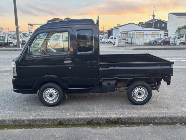スーパーキャリイ Ｌ　４ｗｄ　オートマ　フォグライト　荷台マット　　取扱説明書　保証書（6枚目）