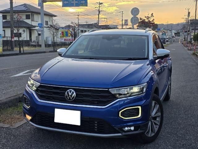 Ｔ－ロック ＴＤＩ　スタイルデザインパッケージ　純正ナビ　バックカメラ　ＥＴＣ　パワーバックドア　ワンオーナー　ＬＥＤヘッドライト　１７インチＡＷ　Ｂｌｕｅｔｏｏｔｈオーディオ　ＡＣＣ　オートホールド　スペアキー　前後ドラレコ（3枚目）