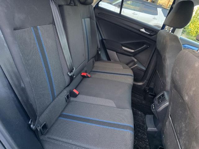 Ｔ－ロック ＴＤＩ　スタイルデザインパッケージ　純正ナビ　バックカメラ　ＥＴＣ　パワーバックドア　ワンオーナー　ＬＥＤヘッドライト　１７インチＡＷ　Ｂｌｕｅｔｏｏｔｈオーディオ　ＡＣＣ　オートホールド　スペアキー　前後ドラレコ（17枚目）