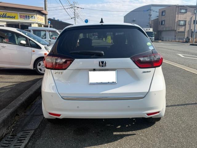 フィット ｅ：ＨＥＶリュクス　純正前後ドラレコ　フルセグＴＶ　バックカメラ　ＥＴＣ　スマートキー×２ＧＰＳレーダー　ワンオーナー（8枚目）