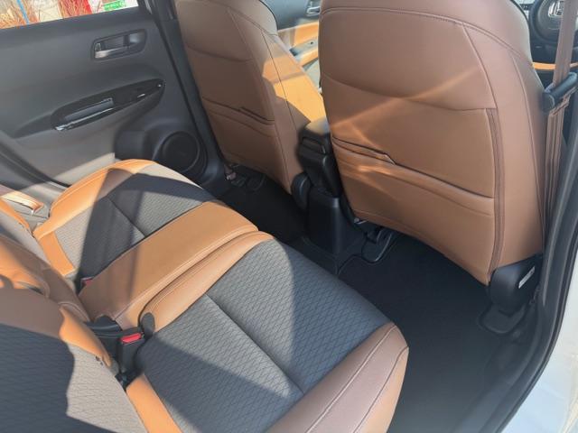 フィット ｅ：ＨＥＶリュクス　純正前後ドラレコ　フルセグＴＶ　バックカメラ　ＥＴＣ　スマートキー×２ＧＰＳレーダー　ワンオーナー（12枚目）