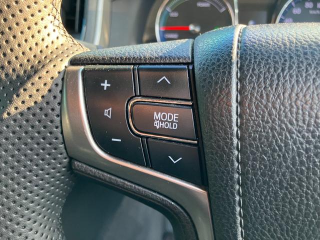 クラウンハイブリッド 　ローダウン　社外１９インチアルミ　レザーインテリア　電動シート　シートヒーター　ナビ　フルセグＴＶ　バックカメラ　ドライブレコーダー（29枚目）