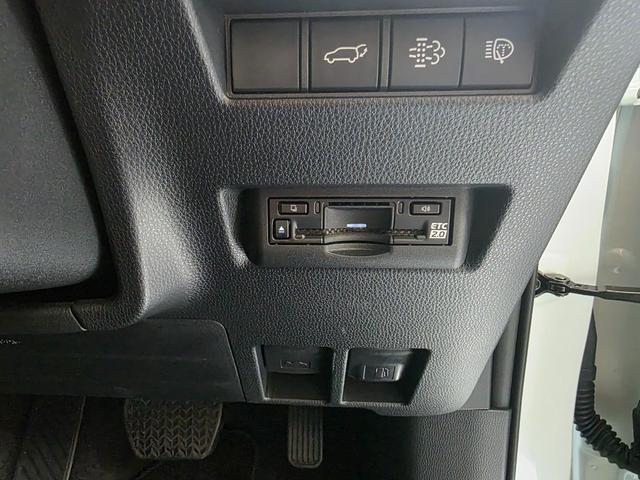 ランドクルーザー250 ZXファーストエディション 丸目型LEDヘッドランプ ルーフレール 電動ムーンルーフ モデリスタ レーダークルーズコントロール ブラインドスポットモニター パノラミックビューモニター ETC2.0 ドライブレコーダー(22枚目)