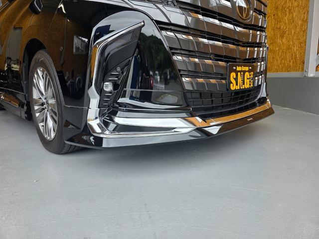 アルファード Ｚ　モデリスタフルエアロ　左右独立ムーンルーフ　デジタルインナーミラー　カラーヘッドアップディスプレイ　パノラミックビューモニター　１４インチディスプレイオーディオ　ＢＳＭ　１３．２型有機ＥＬ後席モニター（12枚目）