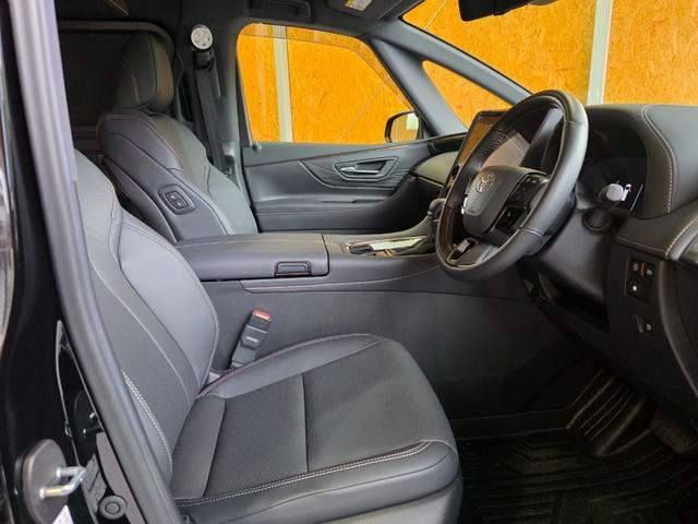 アルファード Ｚ　モデリスタフルエアロ　左右独立ムーンルーフ　デジタルインナーミラー　カラーヘッドアップディスプレイ　パノラミックビューモニター　１４インチディスプレイオーディオ　ＢＳＭ　１３．２型有機ＥＬ後席モニター（18枚目）