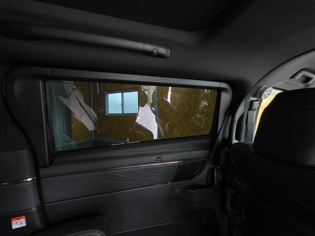 アルファード Ｚ　モデリスタフルエアロ　左右独立ムーンルーフ　デジタルインナーミラー　カラーヘッドアップディスプレイ　パノラミックビューモニター　１４インチディスプレイオーディオ　ＢＳＭ　１３．２型有機ＥＬ後席モニター（36枚目）