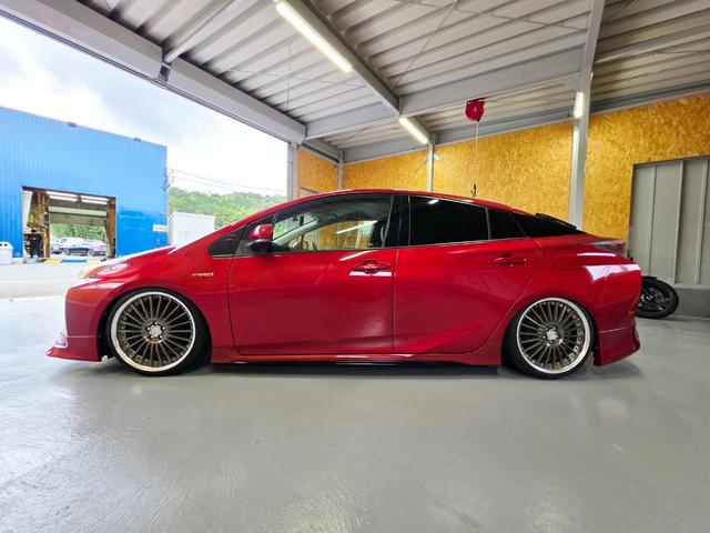 プリウス Sツーリングセレクション(7枚目)