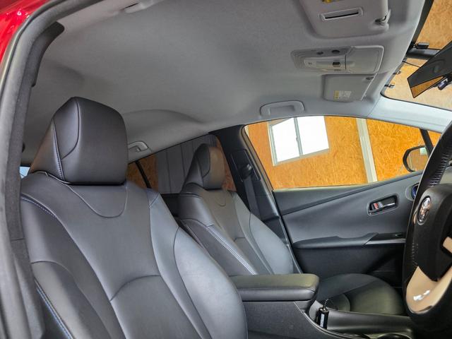 プリウス Sツーリングセレクション(16枚目)