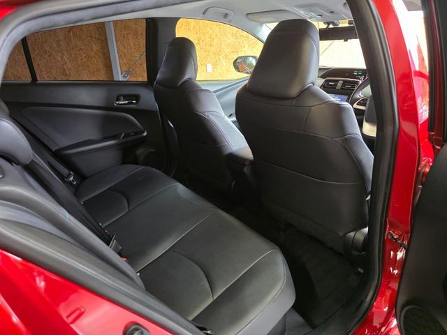 プリウス Sツーリングセレクション(19枚目)