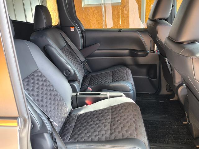 ヴォクシー ハイブリッドＳ－Ｚ（18枚目）