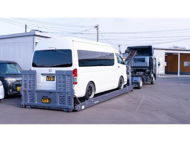 エルフトラック ＳＥカスタム　純正メッキパーツ　極東フラトップ・２．８５ｔ積・ラジコン・バックカメラ・ウィンチ・坂道発進補助装置・左右電格ミラー・ＥＴＣ・スマートキー・横あおり開閉・車両固縛装置・社外デジタルインナーミラー・フォグＬＥＤ・風防（16枚目）