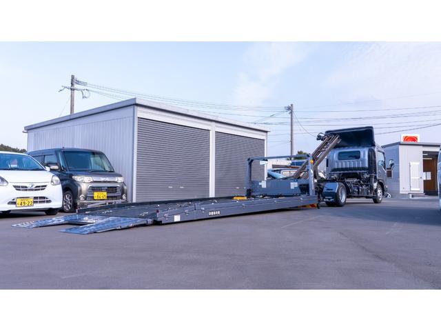 エルフトラック ＳＥカスタム　純正メッキパーツ　極東フラトップ・２．８５ｔ積・ラジコン・バックカメラ・ウィンチ・坂道発進補助装置・左右電格ミラー・ＥＴＣ・スマートキー・横あおり開閉・車両固縛装置・社外デジタルインナーミラー・フォグＬＥＤ・風防（39枚目）