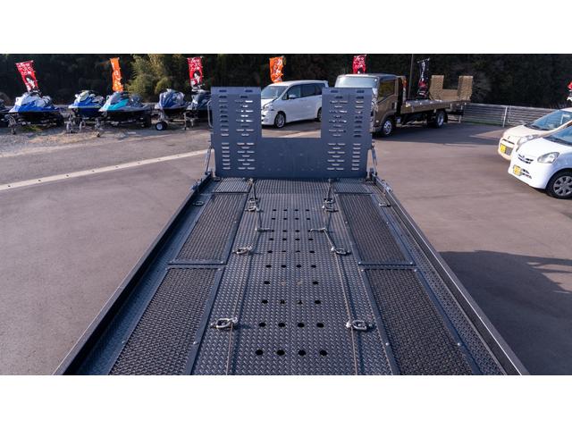 エルフトラック ＳＥカスタム　純正メッキパーツ　極東フラトップ・２．８５ｔ積・ラジコン・バックカメラ・ウィンチ・坂道発進補助装置・左右電格ミラー・ＥＴＣ・スマートキー・横あおり開閉・車両固縛装置・社外デジタルインナーミラー・フォグＬＥＤ・風防（41枚目）