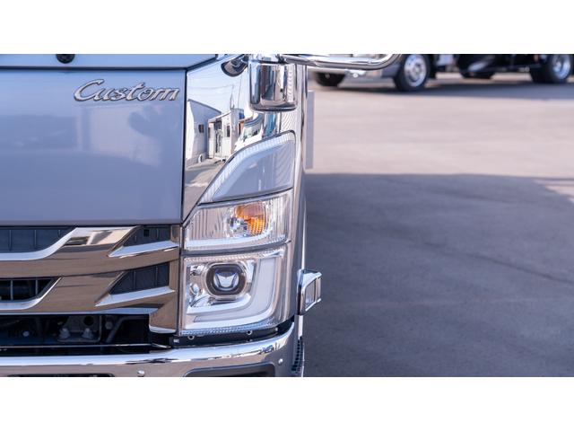 エルフトラック ＳＥカスタム　純正メッキパーツ　極東フラトップ・２．８５ｔ積・ラジコン・バックカメラ・ウィンチ・坂道発進補助装置・左右電格ミラー・ＥＴＣ・スマートキー・横あおり開閉・車両固縛装置・社外デジタルインナーミラー・フォグＬＥＤ・風防（53枚目）