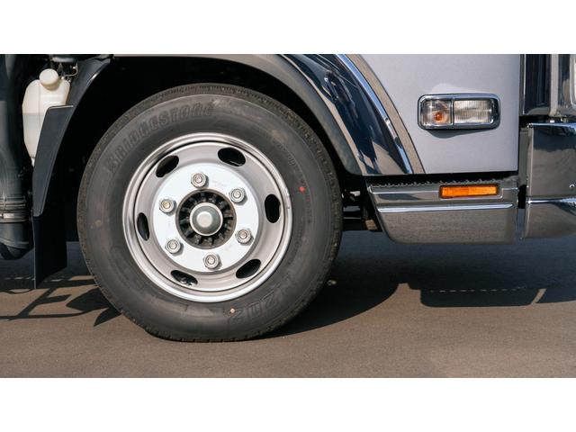 エルフトラック ＳＥカスタム　純正メッキパーツ　極東フラトップ・２．８５ｔ積・ラジコン・バックカメラ・ウィンチ・坂道発進補助装置・左右電格ミラー・ＥＴＣ・スマートキー・横あおり開閉・車両固縛装置・社外デジタルインナーミラー・フォグＬＥＤ・風防（59枚目）