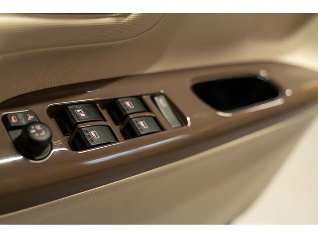 �p���[�E�C���h�E�X�C�b�`�B�u���E���̌���p�l�����C���e���A�̖��͂��������Ă܂��B