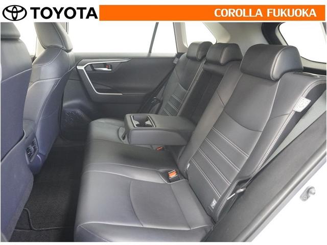 ＲＡＶ４ Ｇ　衝突被害軽減システム　４ＷＤ　メモリーナビ　フルセグ　ＥＴＣ　バックカメラ　ドラレコ　ＣＤ　ＤＶＤ再生　キーレス　スマートキー　盗難防止装置（13枚目）